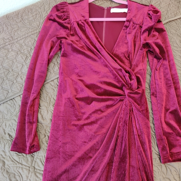 ASTR - Velvet Mini Dress - LANITA - Picture 7 of 7